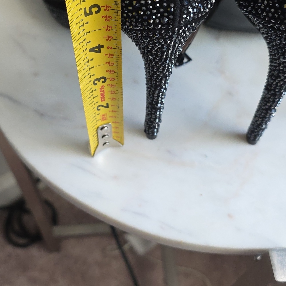 INC International Concepts Black and Tan Heels - Picture 9 of 9